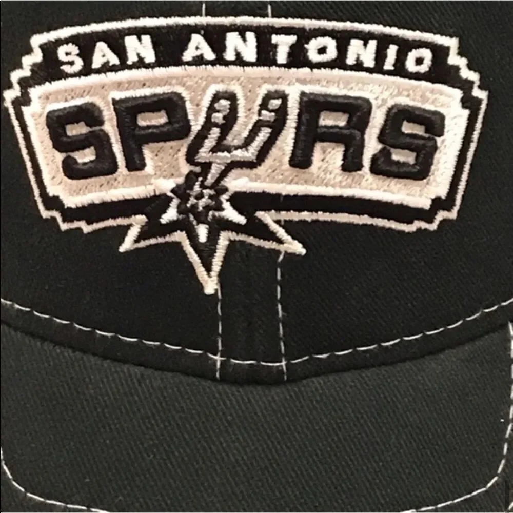 Adidas San Antonio Spurs NBA Collector’s Hat w/ Commemorative Champions Patches